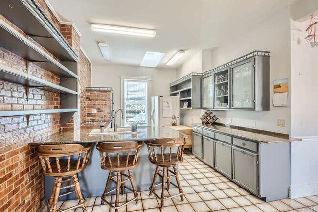011-010-Kitchen-666x445-72dpi - 3247 W 19th Ave