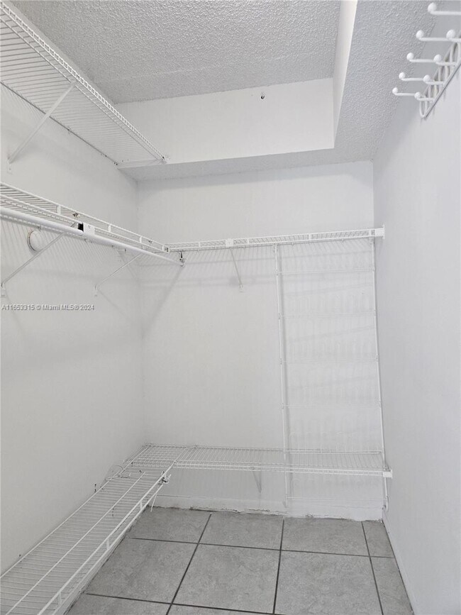 Building Photo - 2075 SW 122nd Ave
