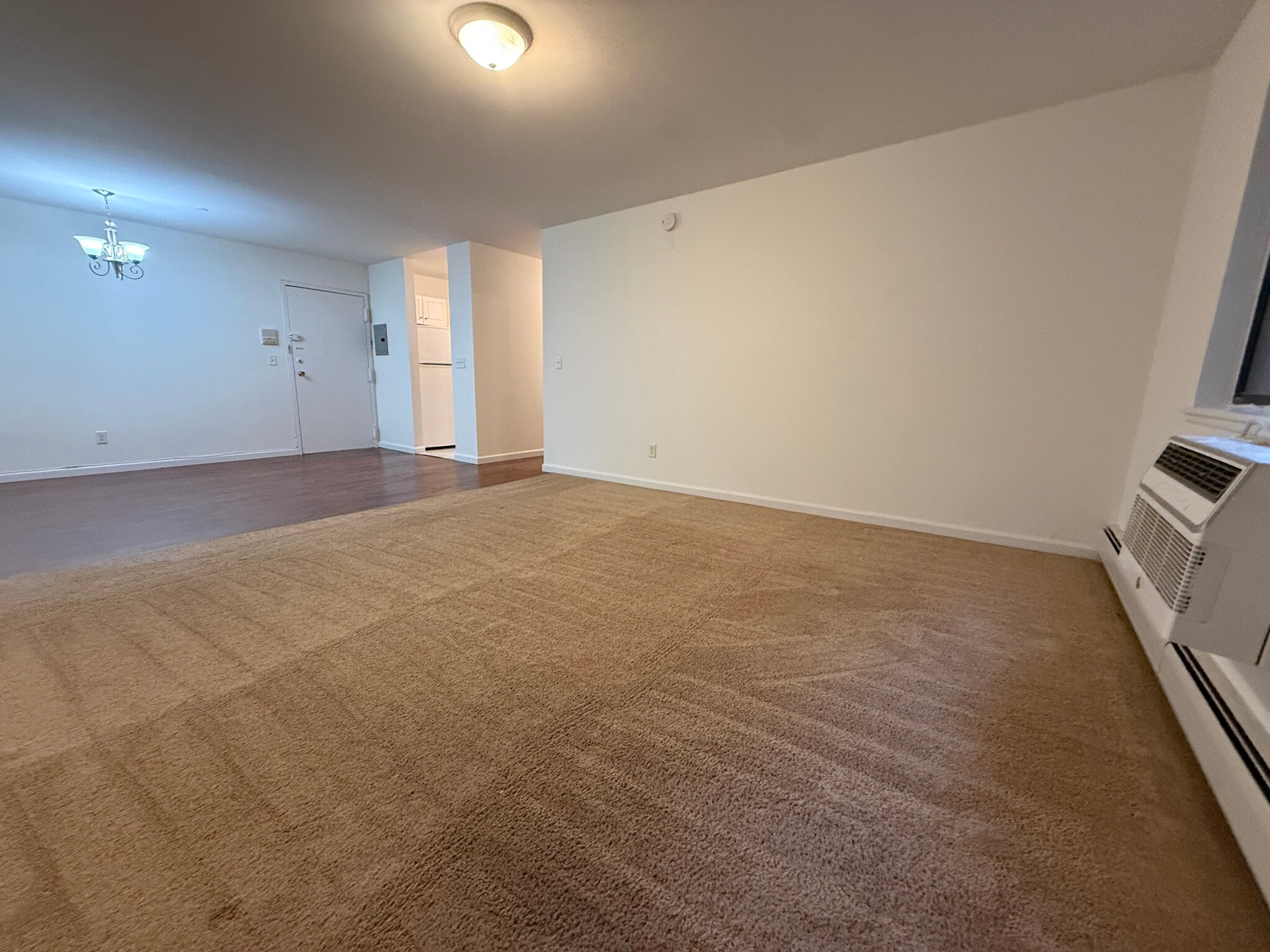 Building Photo - 208 Undercliff Ave