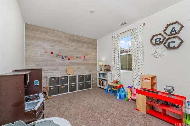 Building Photo - 5942 Ginger Dr