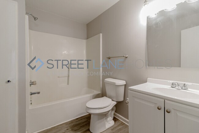 Building Photo - 250 Off First Full Month