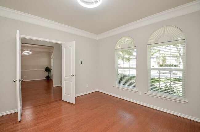 Building Photo - 406 Sterling Heights Ln