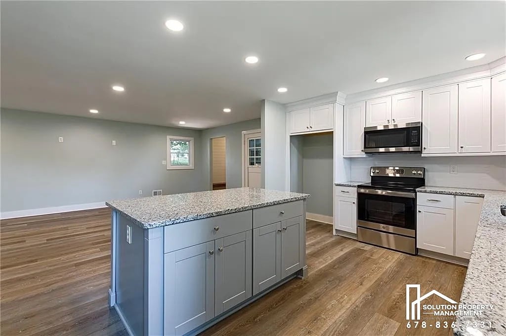 Building Photo - Room in Single Family Home on Potomac Dr NW