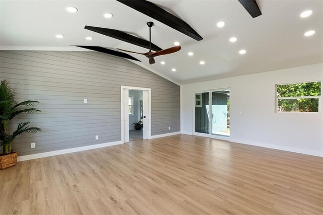 Building Photo - Fully Renovated Mid-Century Modern Home on Amelia Island – 3BR / 3BA