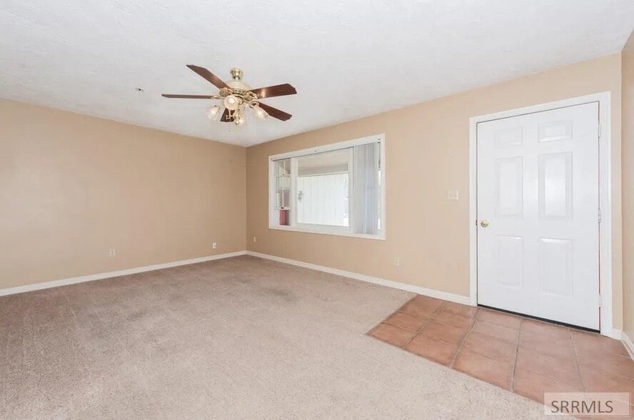 Building Photo - 679 Troy Ave W