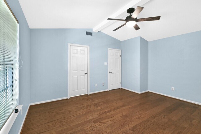 Building Photo - 4919 Dobbin Springs Ln