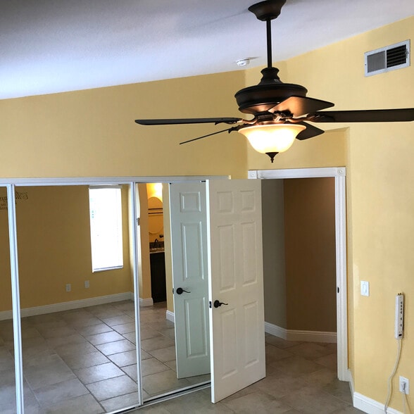 Building Photo - 22254 Pamplico Dr