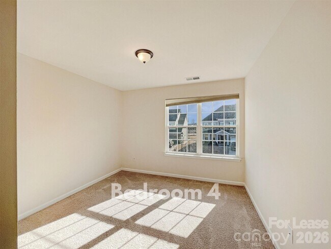 Building Photo - 8227 Cornhill Ave