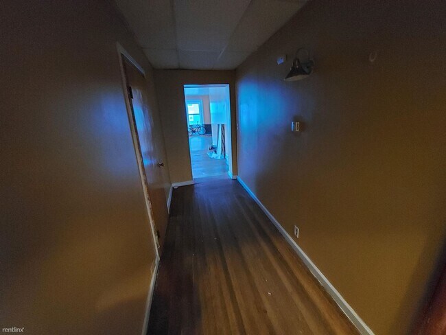 Building Photo - 3 br, 1 bath House - 181 Canal Street 1