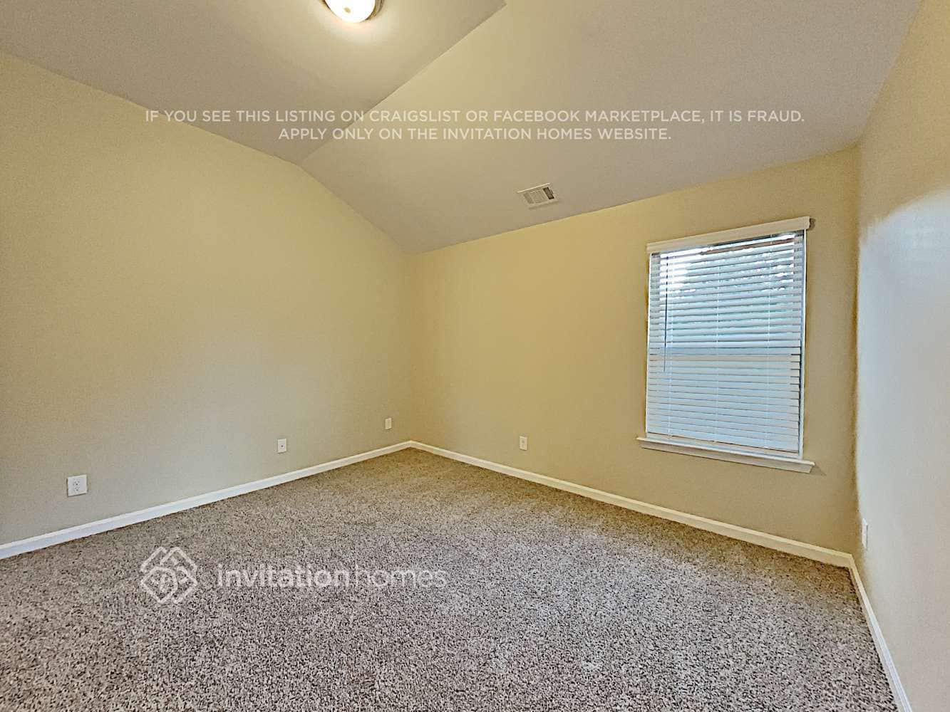 Building Photo - 807 Kite Way