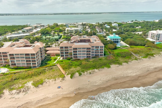 Building Photo - 1555 NE Ocean Blvd