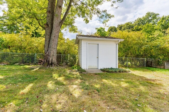 Building Photo - 3961 New Rd