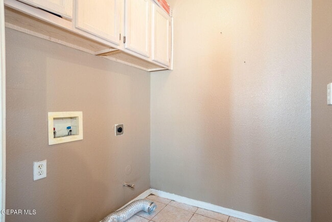 Building Photo - 3929 Tierra Marfil Rd