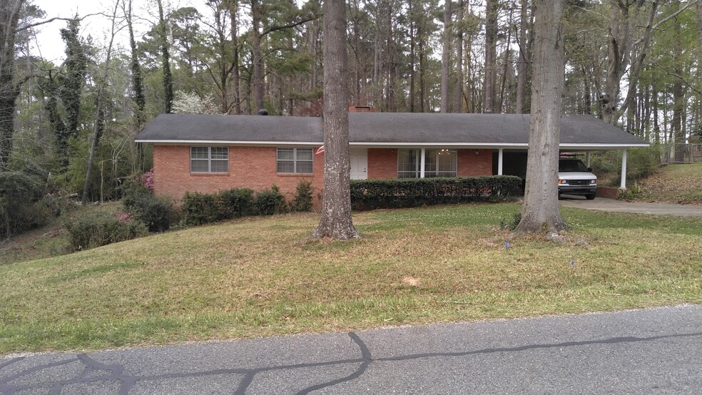 Building Photo - 5712 Bounds Rd