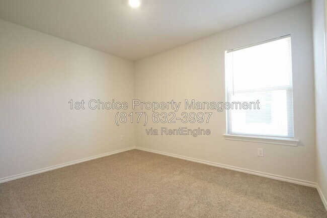 Building Photo - 713 Spaulding St