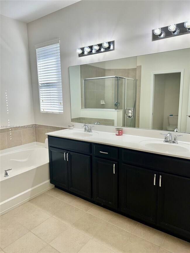 Building Photo - 11876 SW 253rd St