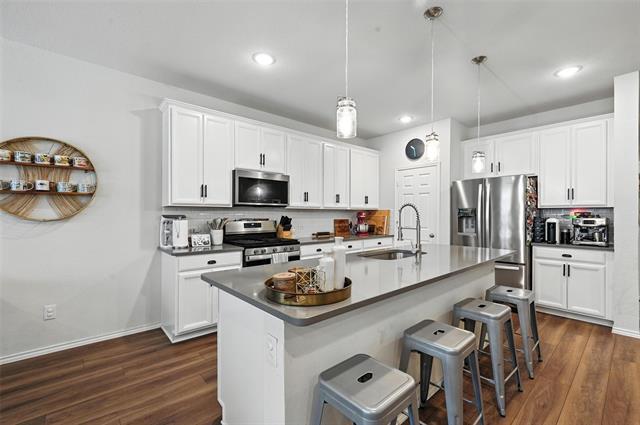 Building Photo - 1133 Bluespire Dr