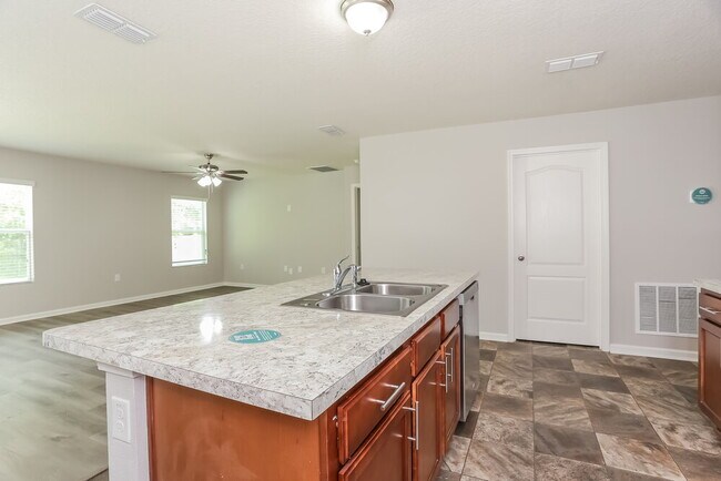 Building Photo - 75097 Morning Glen Ct