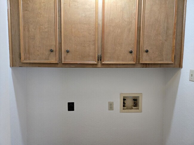 Building Photo - Robinson ISD Duplex