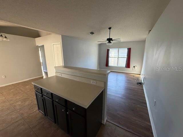 Building Photo - 131 Rae Dr