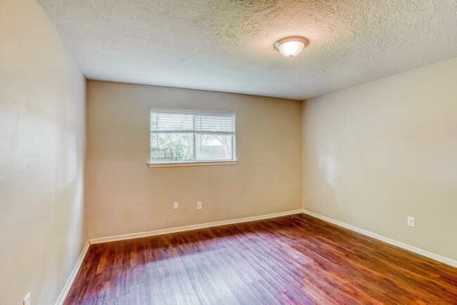 Building Photo - 1817 New Orleans St