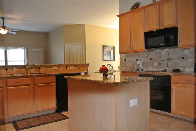 Building Photo - 6424 Skyline Dr