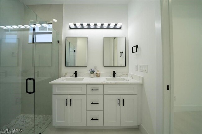 Building Photo - 3003 52nd St W