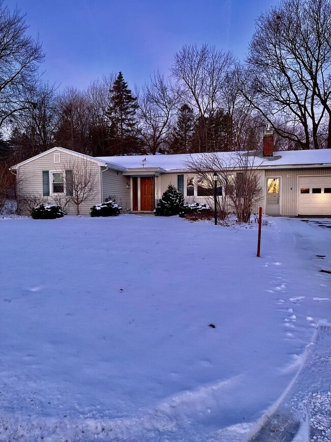 Building Photo - 102 Elmsford Rd