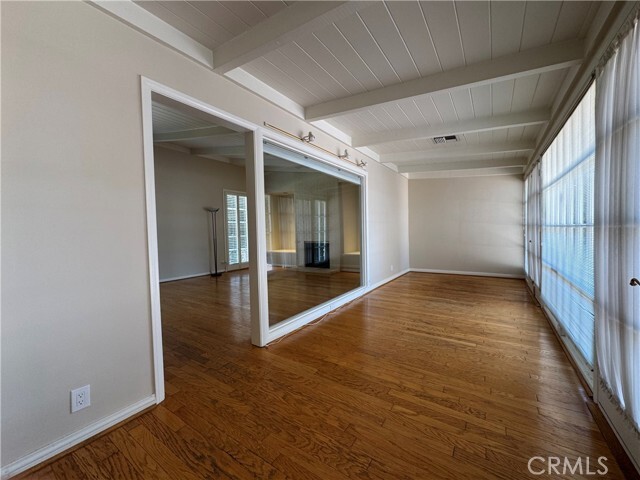 Building Photo - 565 Sierra Vista Ave