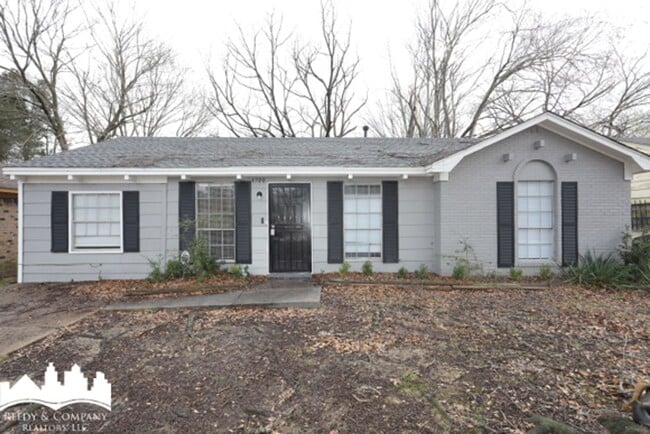 Building Photo - 4700 Royal Ridge Dr