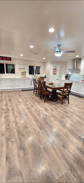 Building Photo - 1234 undisclosed