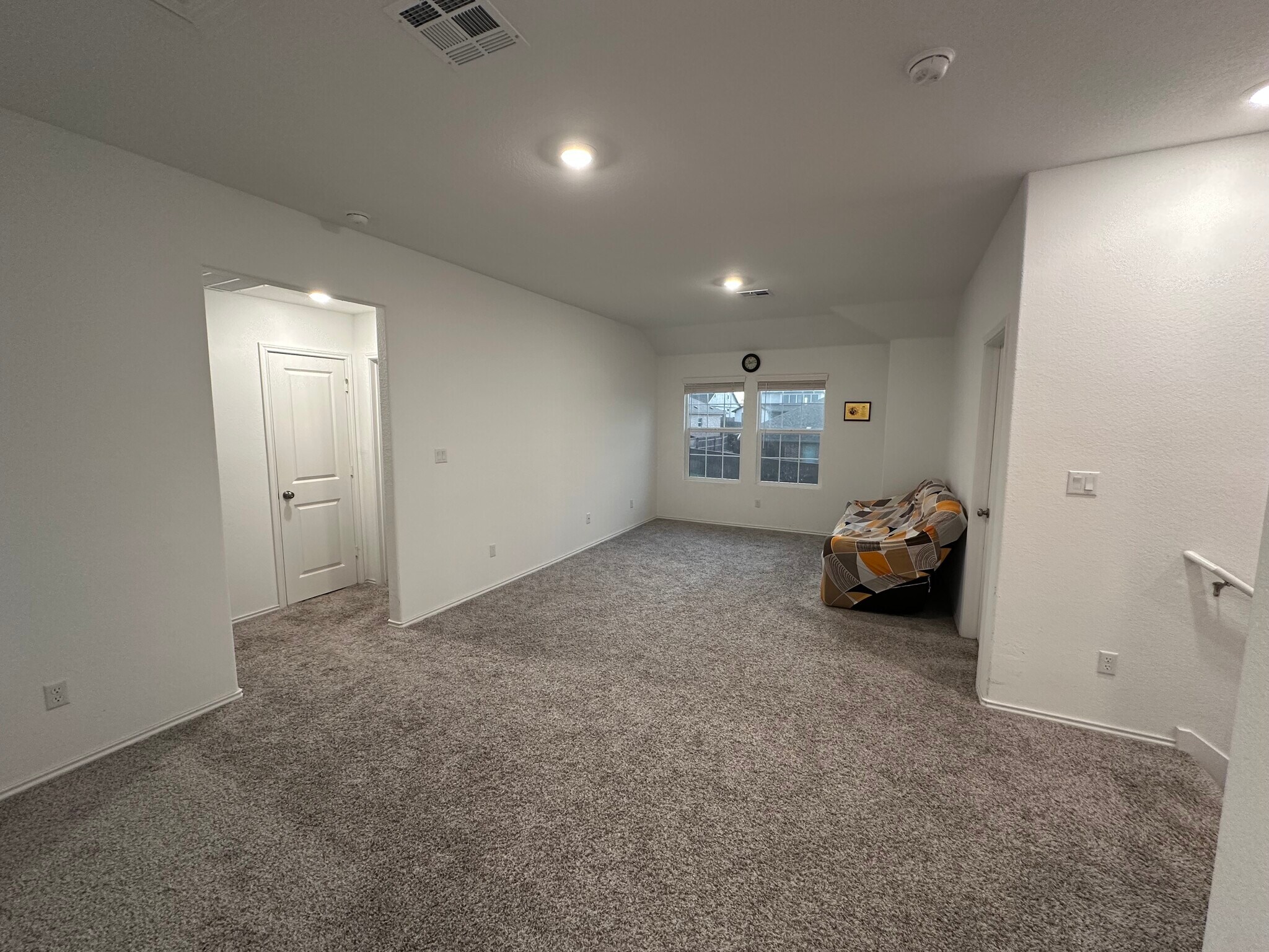 Upstairs Loft - 1212 Mallow Rd