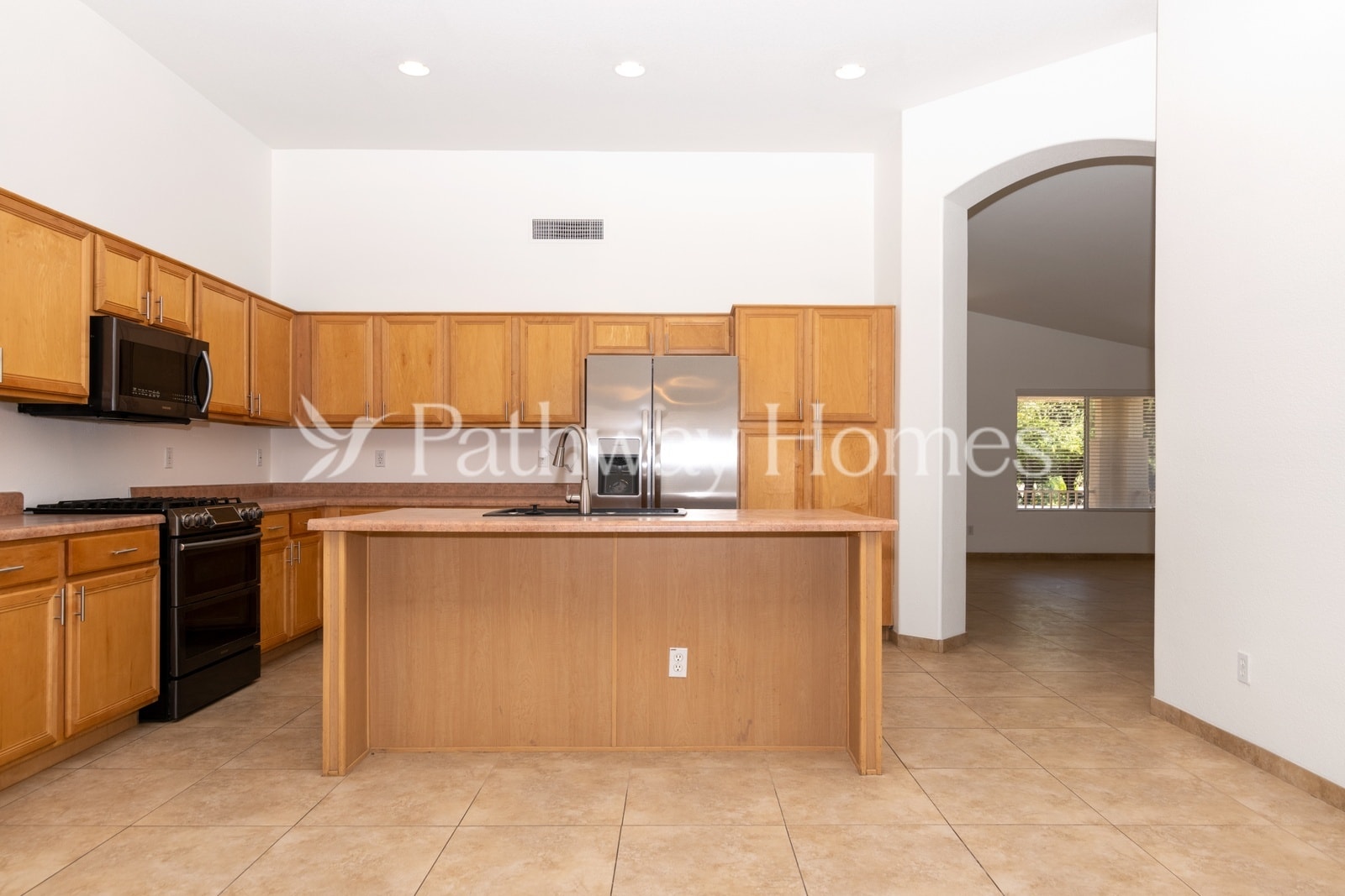 Building Photo - 520 W Musket Pl