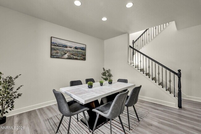 Building Photo - 10677 Foxberry Park Dr
