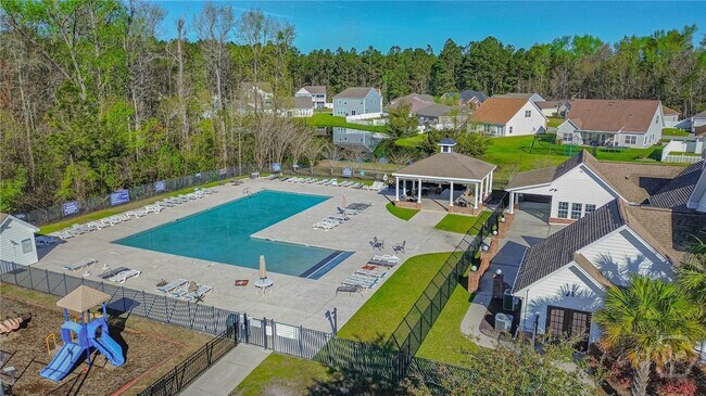 Building Photo - 106 Aruba Rd