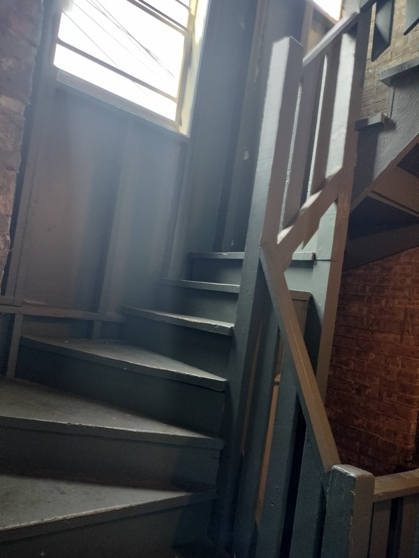 Building Photo - 7408 S Eberhart Ave