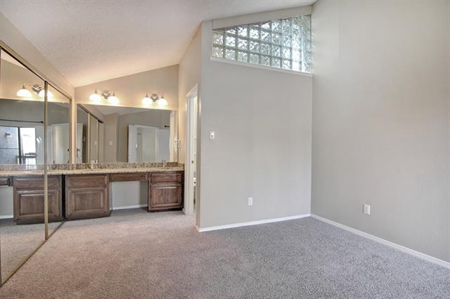 Building Photo - 4242 N Capistrano Dr