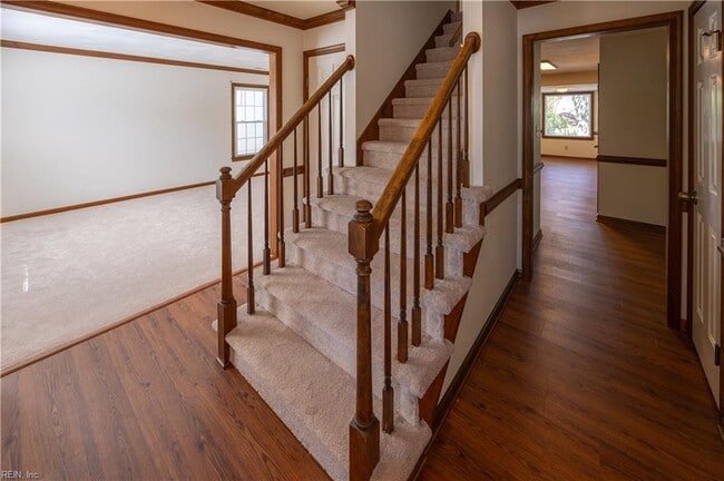 Building Photo - 1045 Backwoods Rd