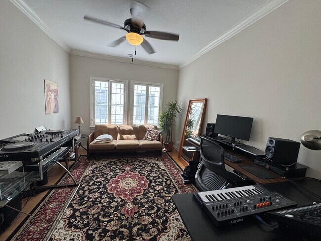 Building Photo - 341 N Curson Ave