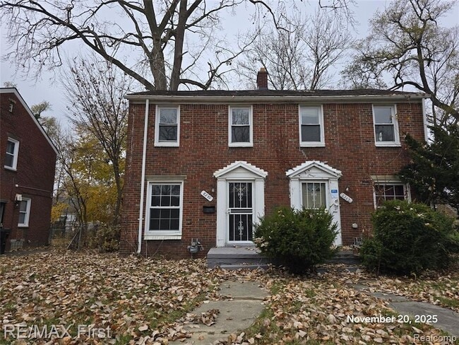 Building Photo - 8239 Manor