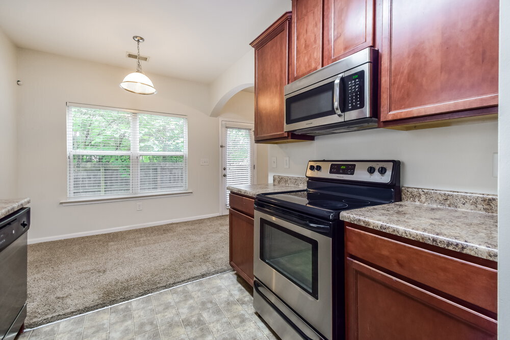 Building Photo - 464 Lobdale Falls Dr