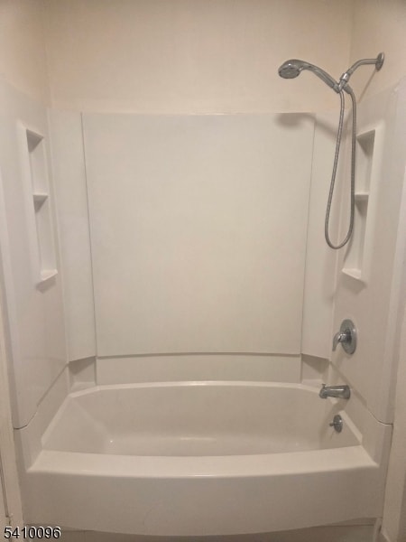 Building Photo - 817 Ringwood Ave