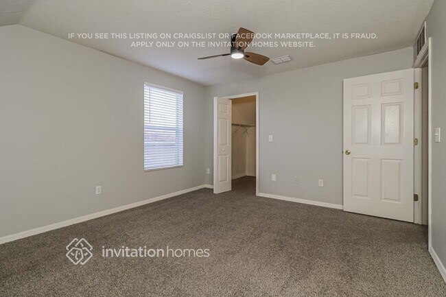 Building Photo - 2551 Butterfly Landing Dr