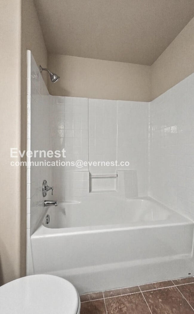 Building Photo - 18822 1st Ave NW