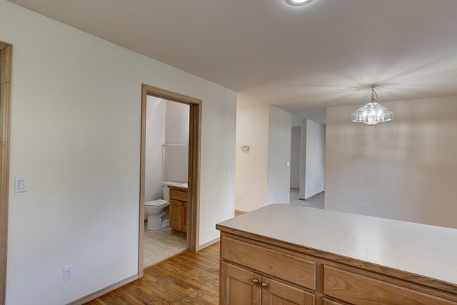 Building Photo - 3 Bedroom in Shannon Forest