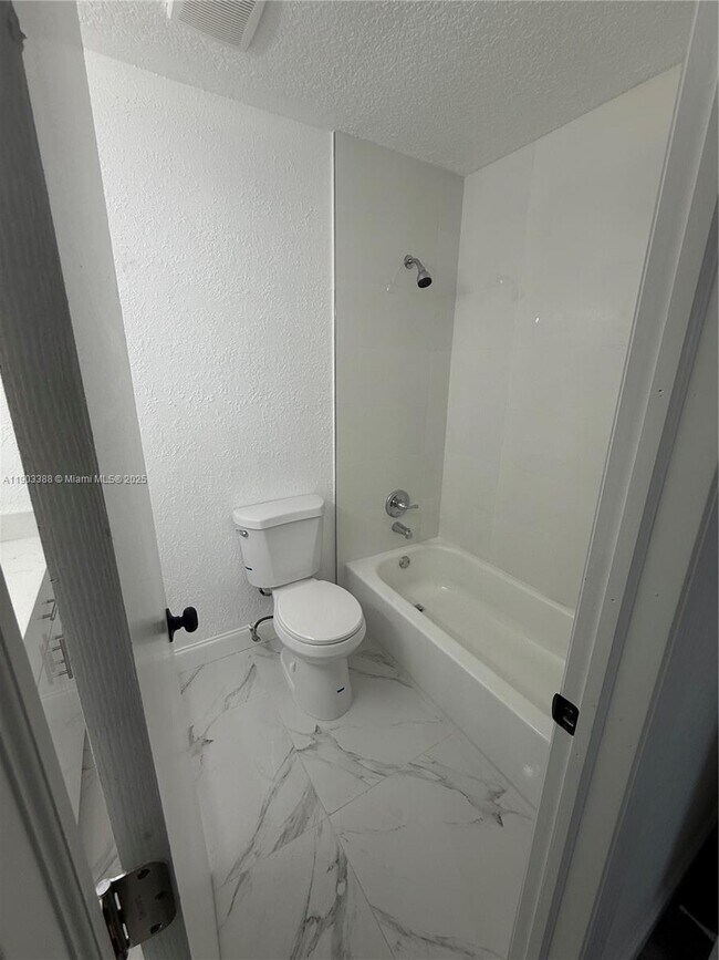 Building Photo - 28221 SW 162nd Ave