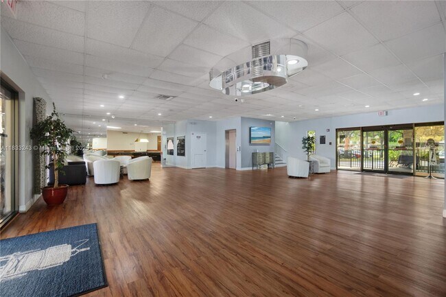 Building Photo - 201 Berkley Rd