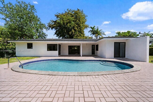 Building Photo - 8620 SW 159th St