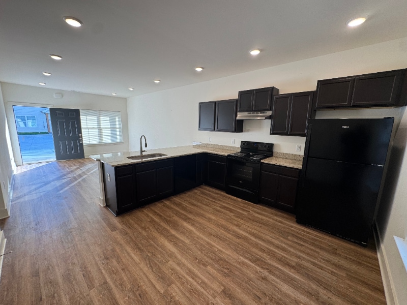 Building Photo - 80 Mason Ct