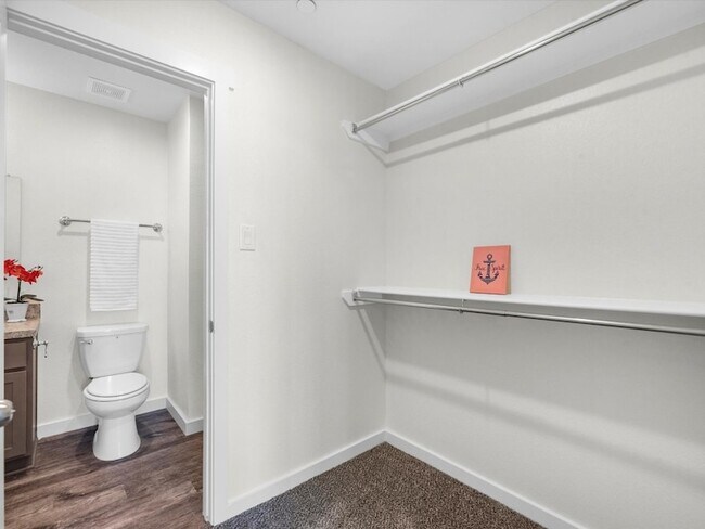 Building Photo - 12603 Telge Rd